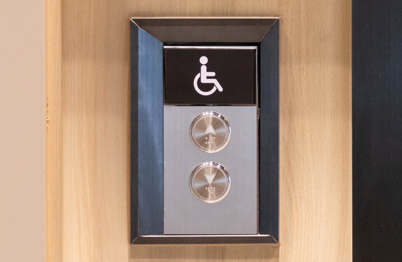 Fahrstuhl barrierefrei